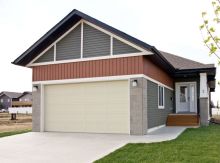Front_show_home_220x165.jpg